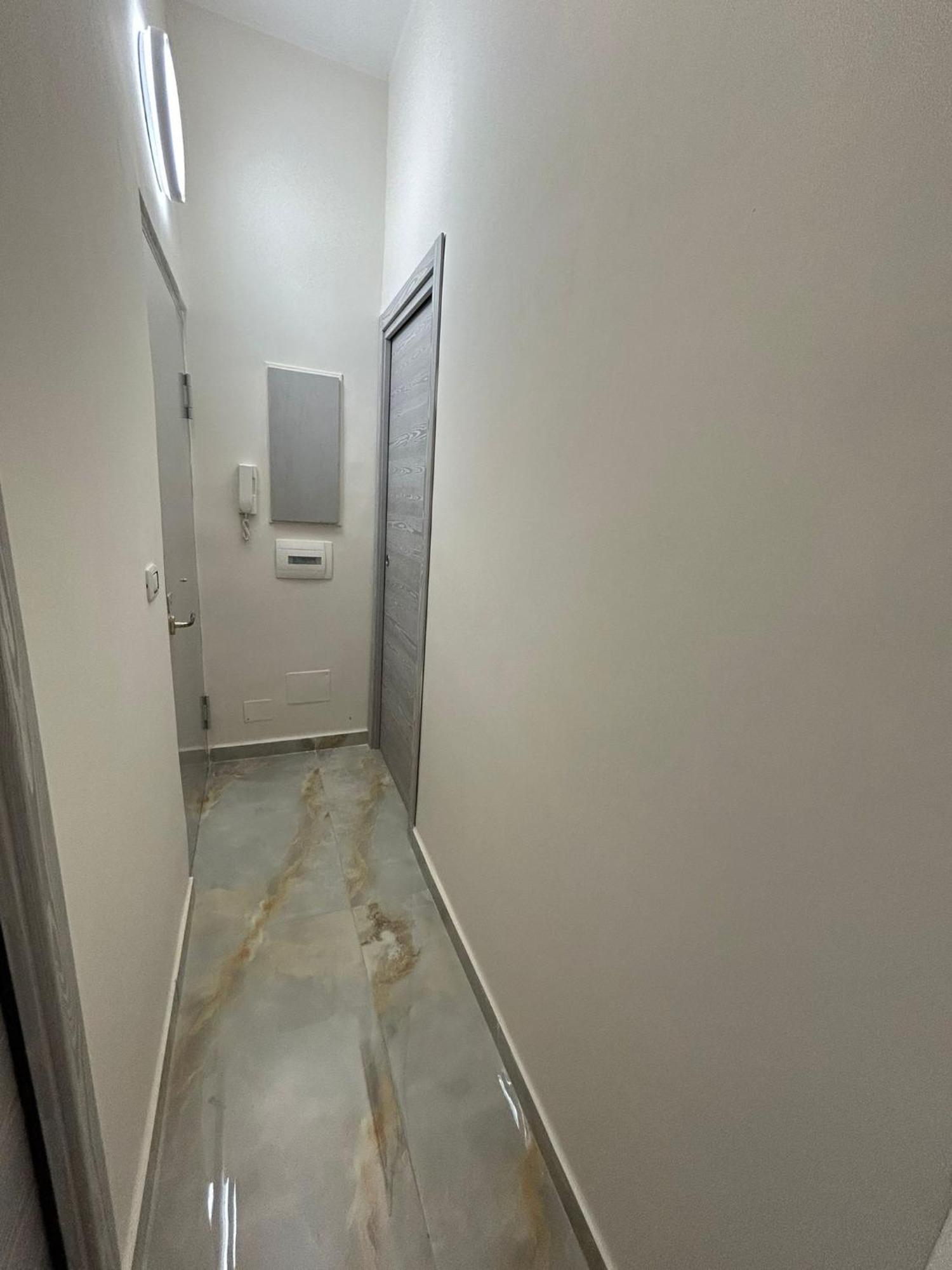 Appartamento Valentino House Vico Mattonelle 48 *